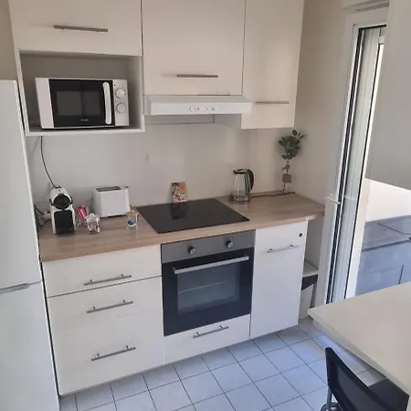 Appartement F 1 Frontiere Monaco Grande Terrasse *